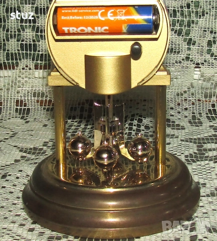 Немски настолен часовник с въртящи се сфери, снимка 7 - Антикварни и старинни предмети - 53399187