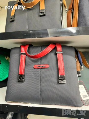 РАЗПРОДАЖБА Оригинална Дамска Чанта Различни Марки и Модели , снимка 3 - Чанти - 53031750