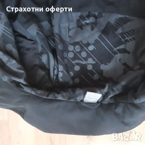 Черно яке Nike, снимка 9 - Якета - 41021290