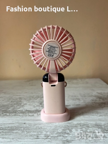 Розов вентилатор със стойка и различни степени зарежда се с USB type C и работи отлично 🩷, снимка 3 - Друга електроника - 52443040