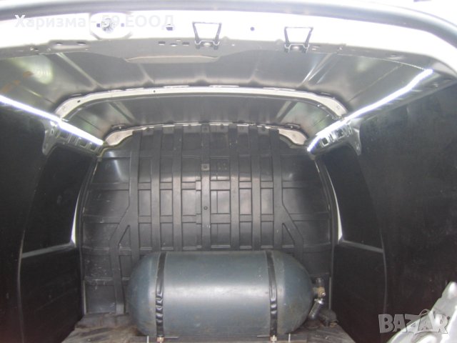 Dacia Logan 1.6 Метан, снимка 14 - Автомобили и джипове - 40771448