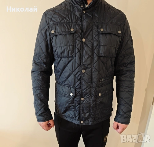 Tommy Hilfiger - яке