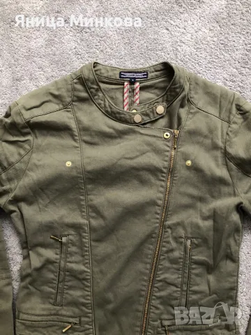 Дамско пролетно яке Tommy Hilfiger, снимка 2 - Якета - 47279864