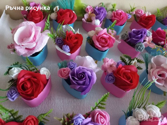 Кутийка сърце с аранжировка цветя, снимка 2 - Декорация за дома - 39370662