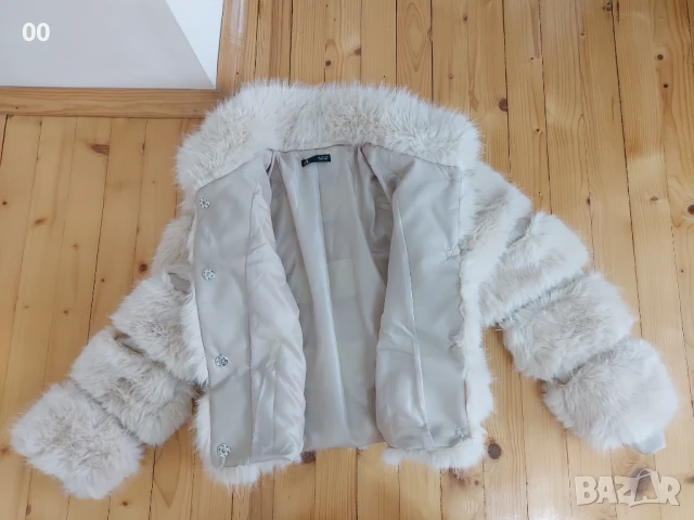 Дамско палто с косъм, снимка 5 - Палта, манта - 50633361