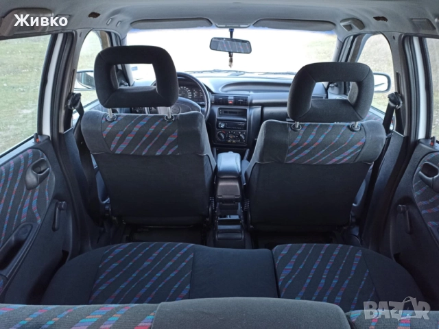 Opel Astra F 1.6 Sport, снимка 9 - Автомобили и джипове - 52635790