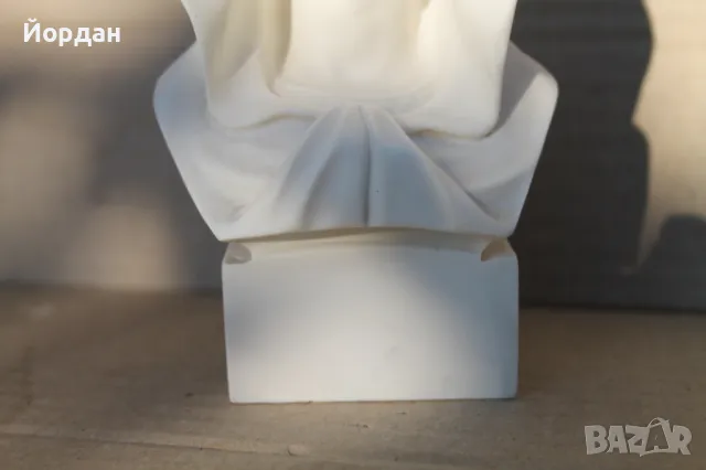 Мадона от алабастър, снимка 4 - Антикварни и старинни предмети - 48029204