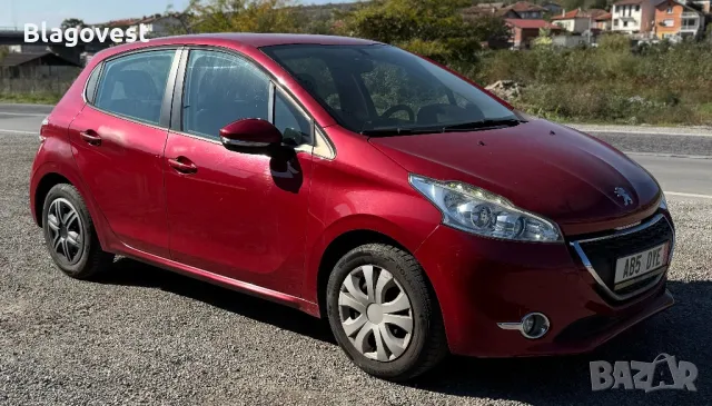 Peugeot 208 1.0i 68hp ZM01 НА ЧАСТИ, снимка 7 - Автомобили и джипове - 47701695