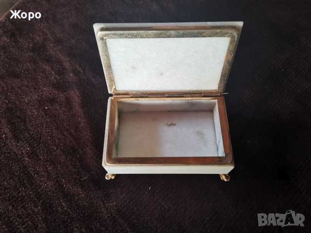 Стара кътия за бужута