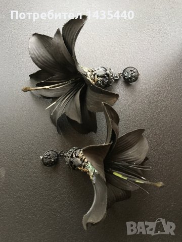 Обеци от серията “Тайната градина” на дизайнерката Анелия Милчева