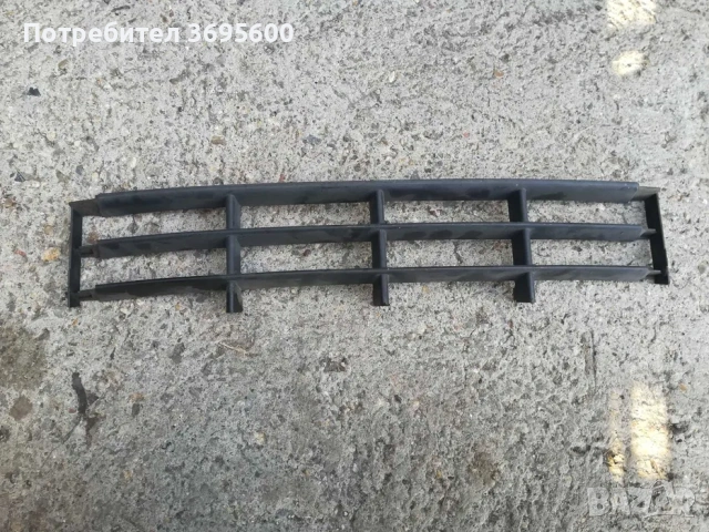 Skoda Fabia 2 Шкода Фабия Фабиа решетка нож за предна броня, снимка 5 - Части - 53854677