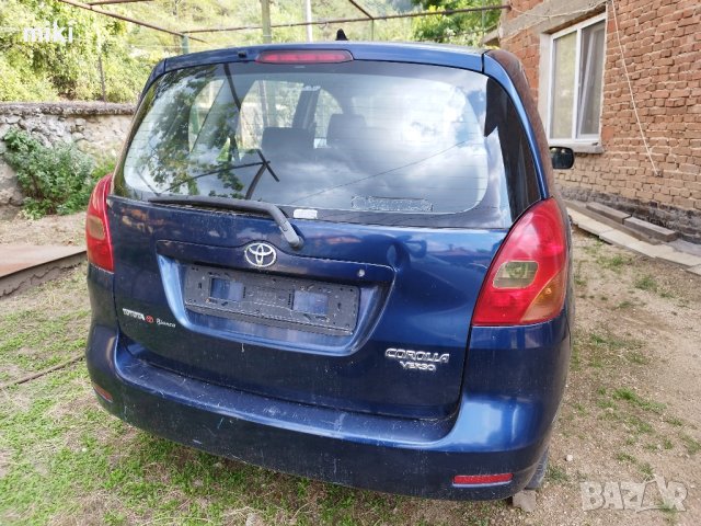 Toyota Corolla Verso 2.0 D4D на части (2004г.) , снимка 2 - Автомобили и джипове - 42048881