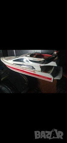 Модел на яхта с радиоуправление макет, снимка 2 - Колекции - 53274207