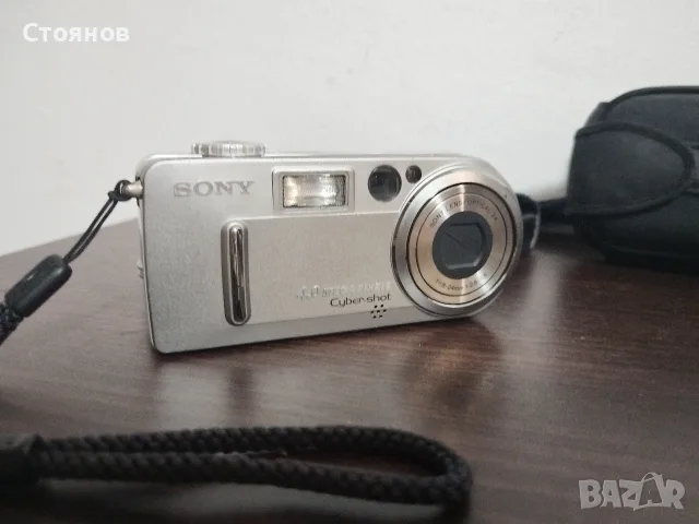 Камера SONY Cyber-shot DSC-P9 Japan , снимка 3 - Фотоапарати - 55982235