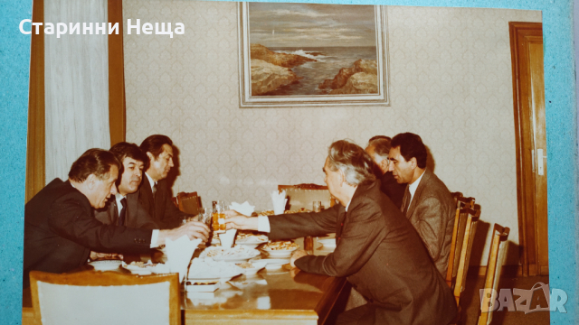 РЕДКАЖ!! НРБ Голям  стар луксозен албум със стари снимки на министри , снимка 10 - Колекции - 44570020