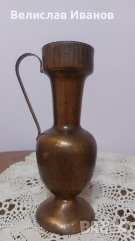 Стара медна вазичка/каничка в отлично състояние., снимка 1 - Антикварни и старинни предмети - 44816480