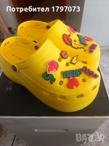 Чехли Crocs Нови, снимка 2 - Чехли - 53763967