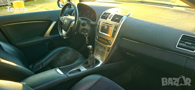 Тойота Авенсис, снимка 8 - Автомобили и джипове - 52736587