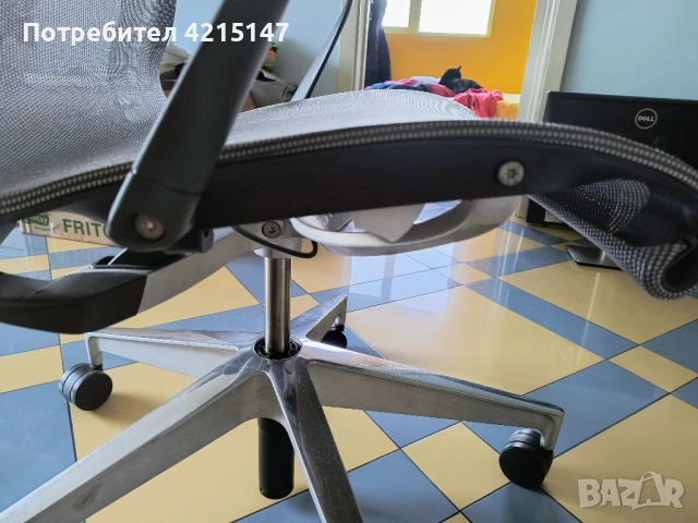 Herman Miller Setu chair (Ергономичен офис стол) 2020 г., снимка 8 - Столове - 52245108