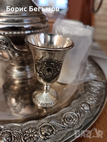 Посребрен комплект 6 бр.чаши с кана за аперитив, снимка 4 - Сервизи - 53068760