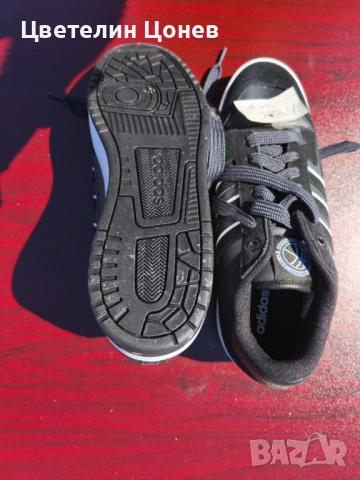 Маратонки Адидас 44, снимка 3 - Маратонки - 51551456