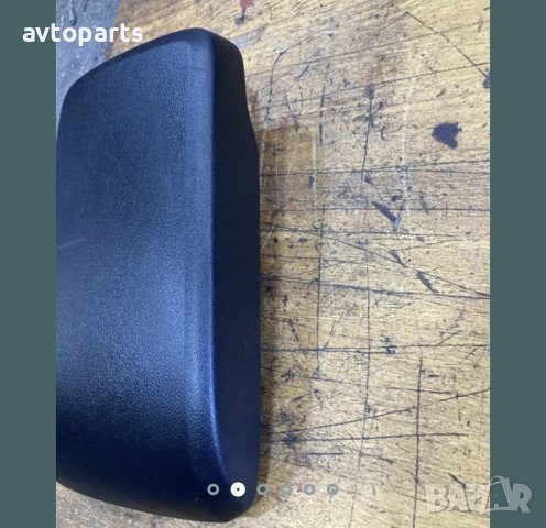 Mazda CX-7 2010година подлакътник