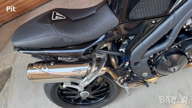 Triumph Speed Triple 1050. 180kS custom design, снимка 14 - Мотоциклети и мототехника - 53663520