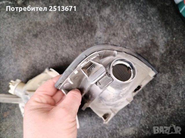 Мигачи за мерцедес W202 "Оригинални"Valeo , снимка 6 - Части - 50966674