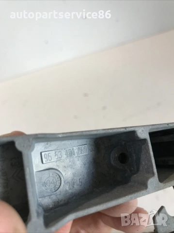 Външна лява дръжка на задна врата за Peugeot 407 Комби LHD (2005) 9653401680, снимка 2 - Части - 53700175