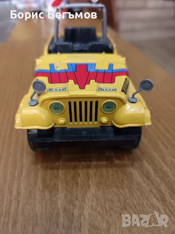 Количка Wrangler Fire Hawk 1:24 Made in Italy, снимка 2 - Колекции - 53215504