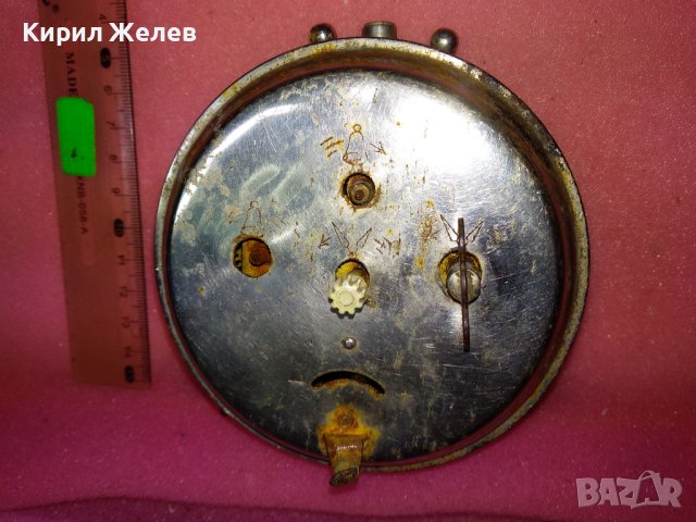 РОДИНА Стар КОЛЕКЦИОНЕРСКИ МЕХАНИЧЕН БЪЛГАРСКИ БУДИЛНИК РАНЕН СОЦ 13681, снимка 5 - Антикварни и старинни предмети - 44466080
