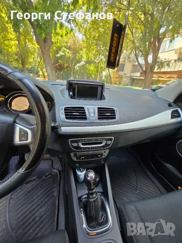 Renault Megane 1.5 dCi 110кс, снимка 12 - Автомобили и джипове - 56058730