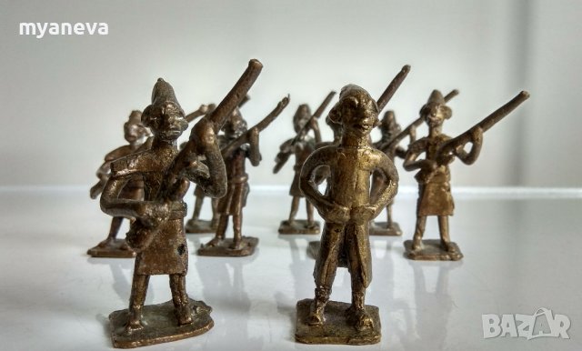 Бронзови фигурки на войници , снимка 3 - Фигурки - 41424654