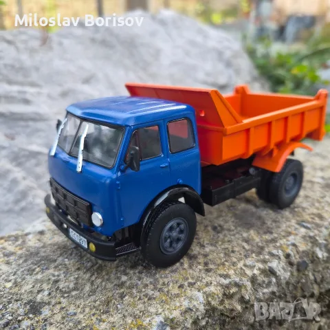 Маз 503 в мащаб 1:43