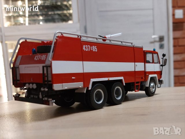 Jelcz 006/2 GCBA 11/45 II пожарна - мащаб 1:43 на DeAgostini моделът е нов в блистер, снимка 4 - Колекции - 44476316