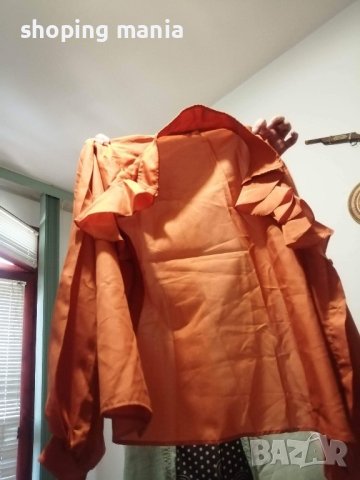 Дамска риза с жабо, снимка 1