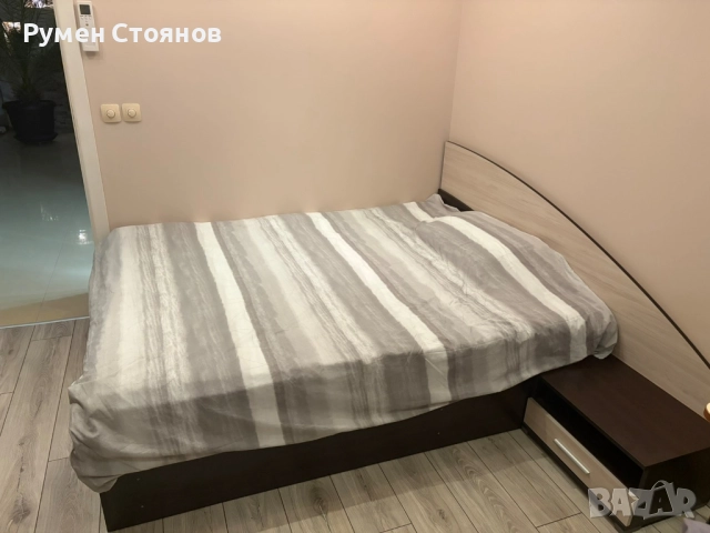 Спална с матрак , снимка 2 - Спални и легла - 52470817
