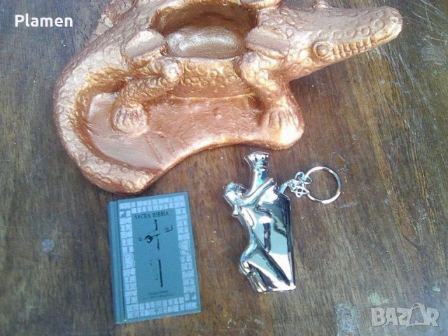 Две запалки и пепелник, снимка 1