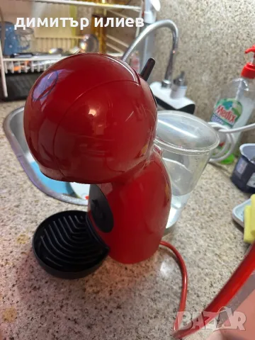 Кафемашина за капсули dolce gusto , снимка 3 - Кафемашини - 47767360