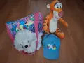 Плюшени играчки, чанта през рамото и шапка с козирка, снимка 1