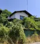 Продавам  масивна къща в село Кладница, в центъра на селото, 200 кв.м РЗП + два гаража., снимка 1