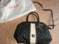 Guess-дамска чанта, снимка 1