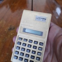 Стар калкулатор Privileg, снимка 3 - Други ценни предмети - 39057533