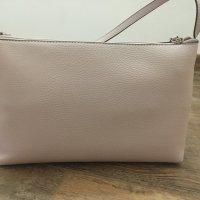 Дамска чанта guess, снимка 3 - Чанти - 44200831