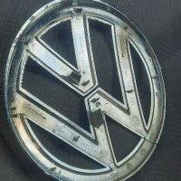 Предна емблема vw touareg 2015-2017 г, снимка 3 - Аксесоари и консумативи - 39610362