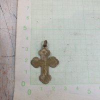 Кръст бронзов малък с разпятието, снимка 1 - Други ценни предмети - 34386604