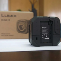 Кинокамера Panasonic Lumix DC-BGH1, снимка 6 - Камери - 44600624