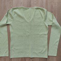 ДАМСКА блуза размер М, снимка 5 - Блузи с дълъг ръкав и пуловери - 44927152