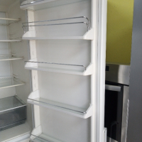 Комбиниран хладилник с фризер с два компресора Liebherr  2 години гаранция!, снимка 5 - Хладилници - 44738728