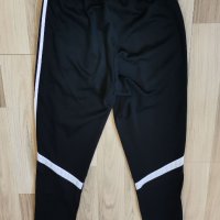 Детско долнище  Adidas - 164, снимка 2 - Детски анцузи и суичери - 33930571